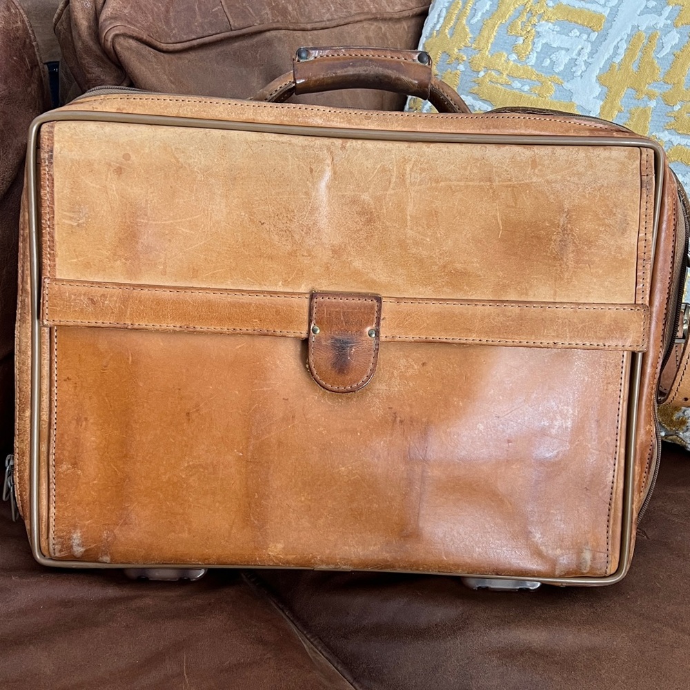 Vintage Leather Hartmann Carry-on